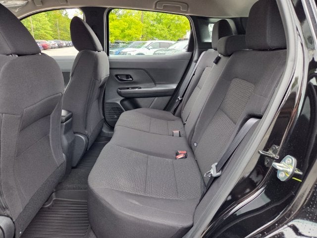 2027 Nissan Kicks S