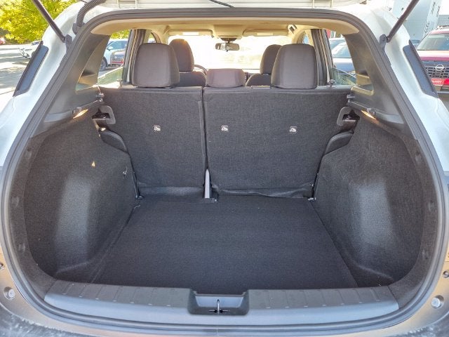 2027 Nissan Kicks S