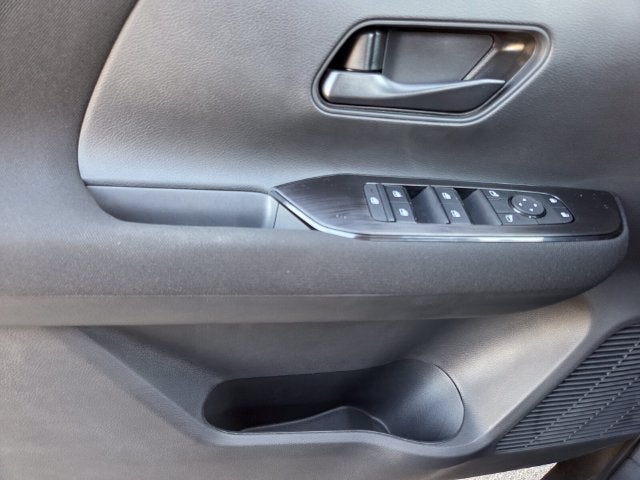 2027 Nissan Kicks S