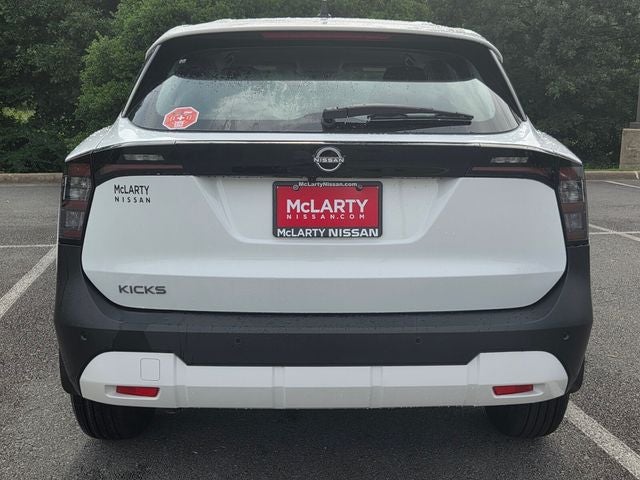2026 Nissan Kicks S