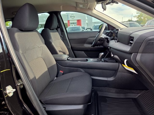 2027 Nissan Kicks S