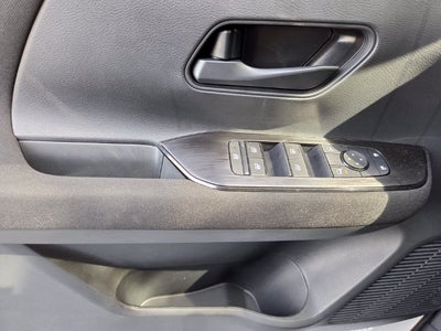2027 Nissan Kicks S