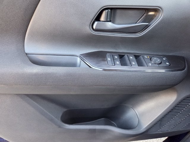 2027 Nissan Kicks S