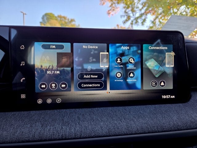 2027 Nissan Kicks S