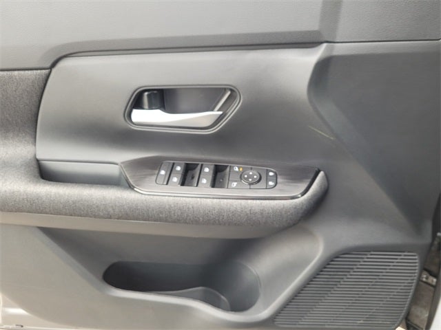 2026 Nissan Kicks SV PREMINUM AND TECH PACKAGE AWD