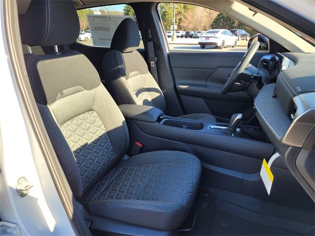 2026 Nissan Kicks SV PREMINUM AND COLD WEATHER PACKAGE AWD