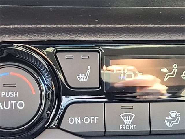 2026 Nissan Kicks SV PREMINUM AND COLD WEATHER PACKAGE AWD