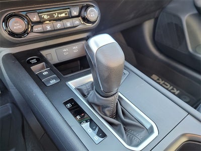 2026 Nissan Kicks SV PREMINUM AND COLD WEATHER PACKAGE AWD