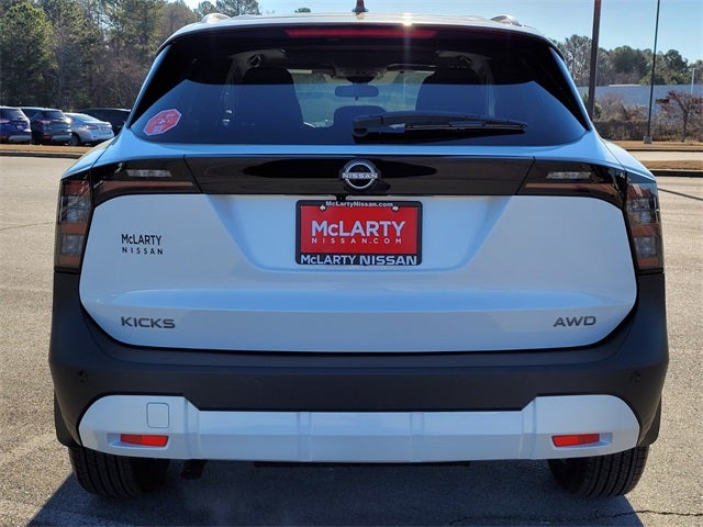 2026 Nissan Kicks SV PREMINUM AND COLD WEATHER PACKAGE AWD
