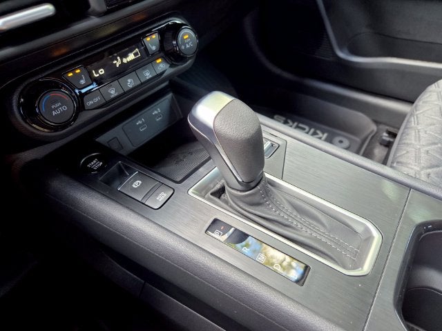 2027 Nissan Kicks SV