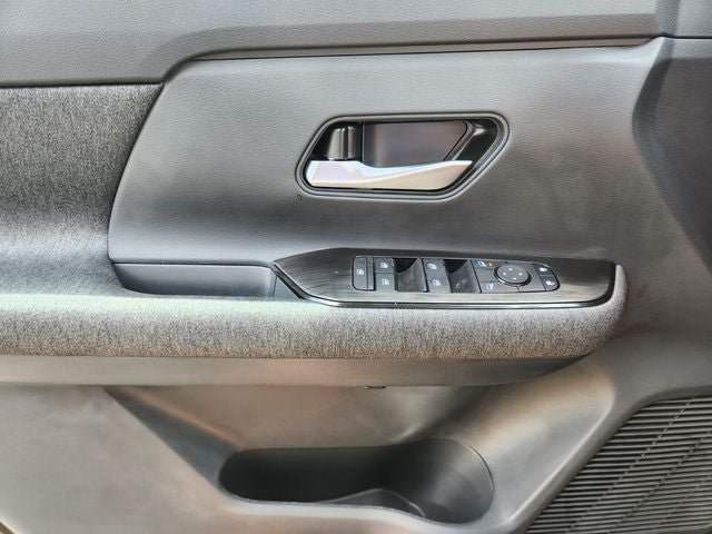 2026 Nissan Kicks SV PREMIUM PACKAGE