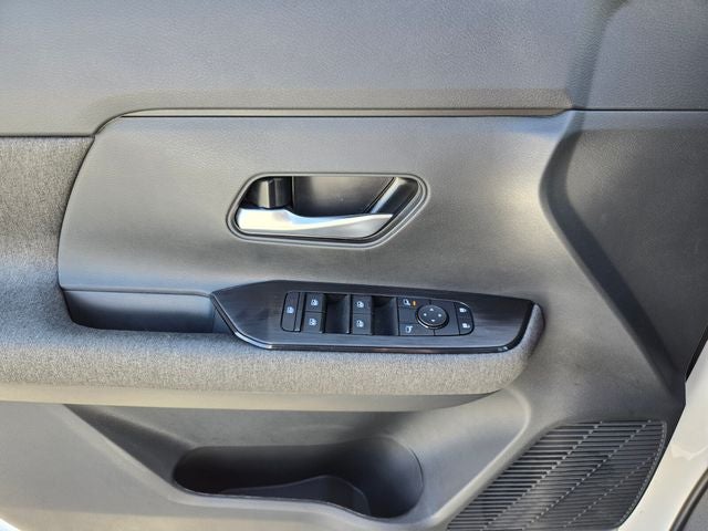 2026 Nissan Kicks SV PREMIUM PACKAGE