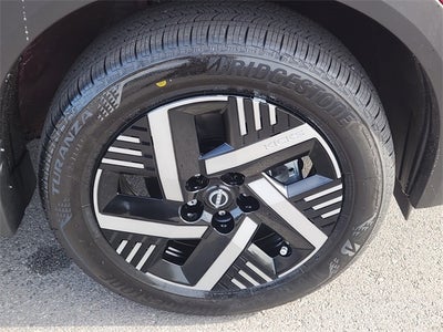 2026 Nissan Kicks SV PREMIUM & COLD WEATHER PACKAGE