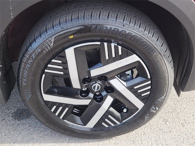 2026 Nissan Kicks SV PREMIUM & COLD WEATHER PACKAGE