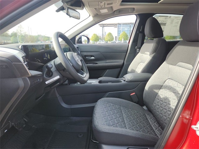 2026 Nissan Kicks SV PREMIUM & COLD WEATHER PACKAGE