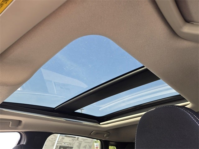 2026 Nissan Kicks SV PREIMUIM & COLD WEATHER PACKAGE