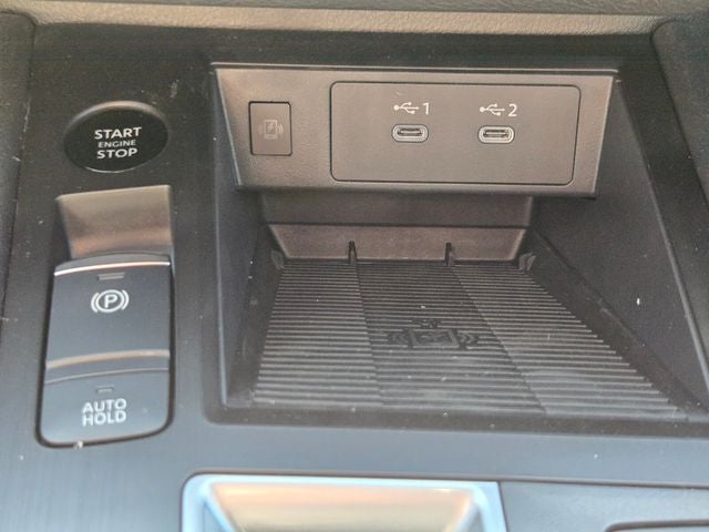 2026 Nissan Kicks SV PREMIUM & COLD WEATHER PACKAGE