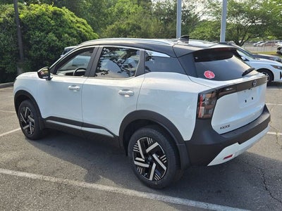2026 Nissan Kicks SV PREMIUM & COLD WEATHER PACKAGE