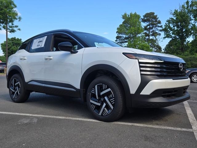 2026 Nissan Kicks SV PREMIUM & COLD WEATHER PACKAGE
