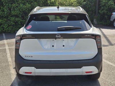 2026 Nissan Kicks SV PREMIUM & COLD WEATHER PACKAGE