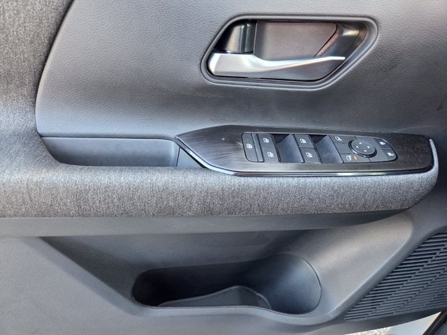 2027 Nissan Kicks Base
