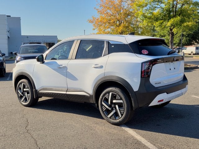 2027 Nissan Kicks SV