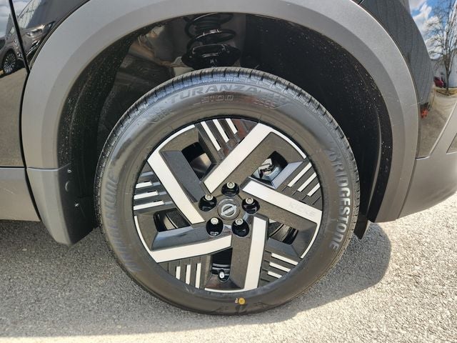 2026 Nissan Kicks SV PREMIUM PACKAGE