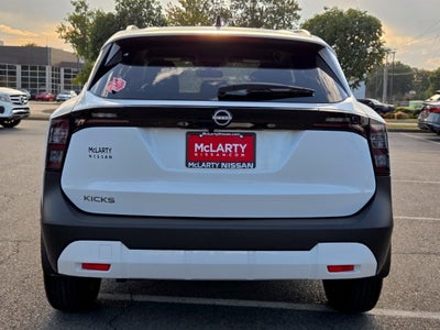 2027 Nissan Kicks SV