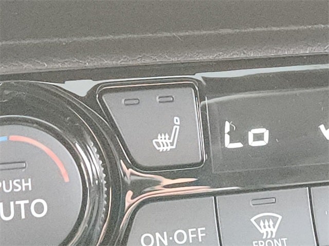 2026 Nissan Kicks SV PREMINUM & COLD WEATHER PACKAGE