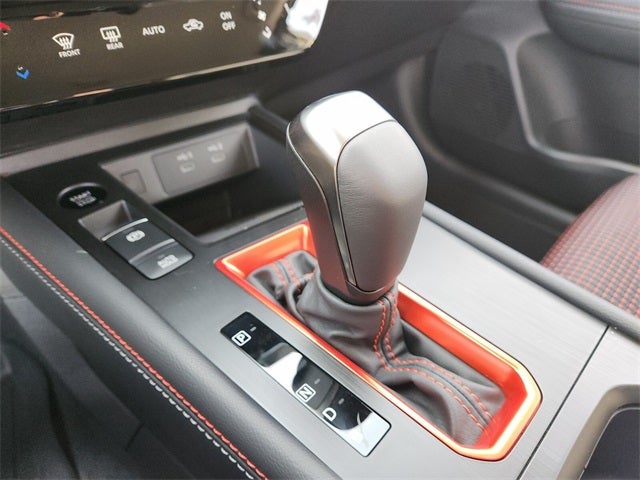 2026 Nissan Kicks SR COLD WEATHER PACAKAGE