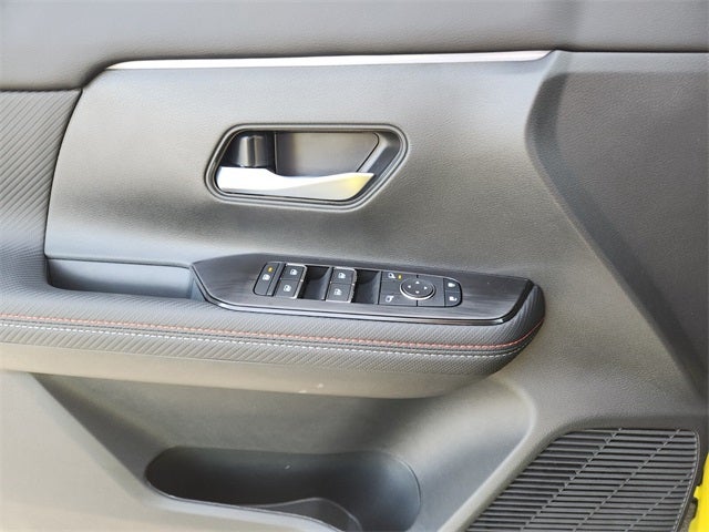 2026 Nissan Kicks SR COLD WEATHER PACAKAGE