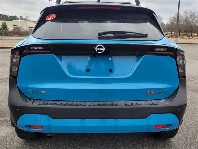2026 Nissan Kicks SR