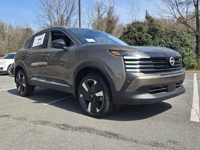 2026 Nissan Kicks SR