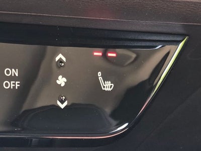 2026 Nissan Kicks SR PREMIUM AND COLD WEATHER PACKAGE