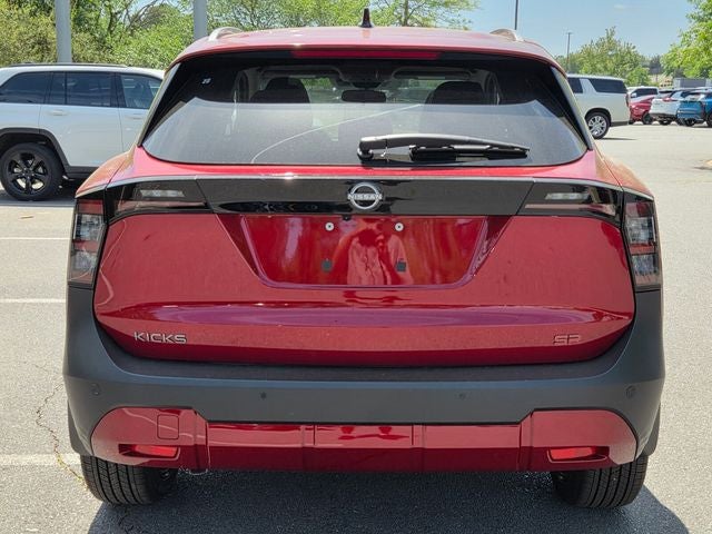 2026 Nissan Kicks SR PREMIUM AND COLD WEATHER PACKAGE