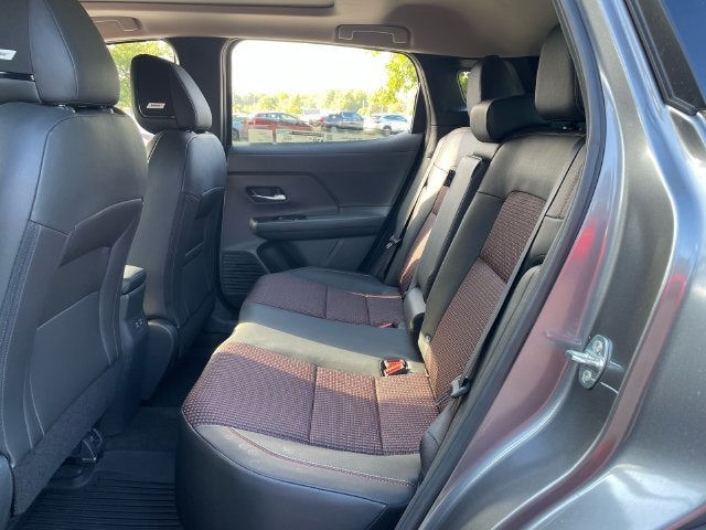 2027 Nissan Kicks SR