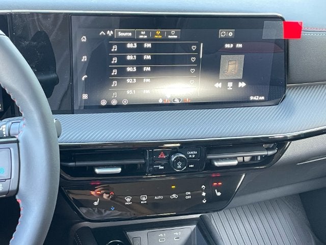 2027 Nissan Kicks SR
