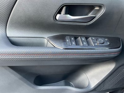 2027 Nissan Kicks SR