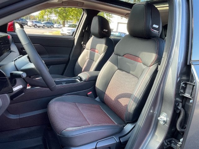 2027 Nissan Kicks SR