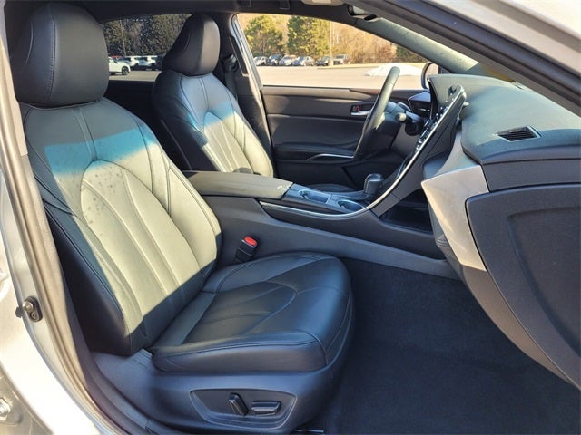 2022 Toyota Avalon XLE