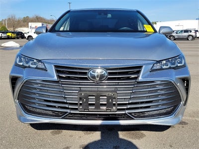 2022 Toyota Avalon XLE