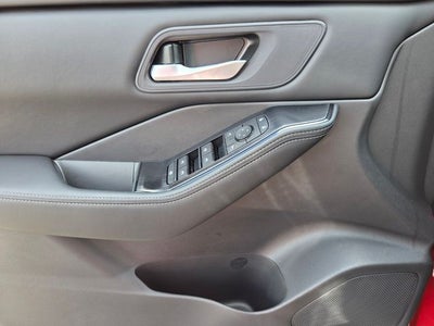 2026 Nissan Rogue SV COLD WEATHER PACKAGE