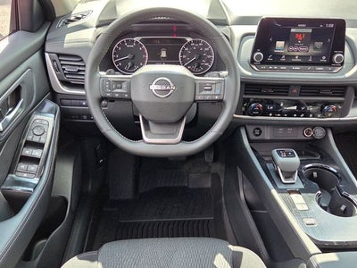 2026 Nissan Rogue SV COLD WEATHER PACKAGE