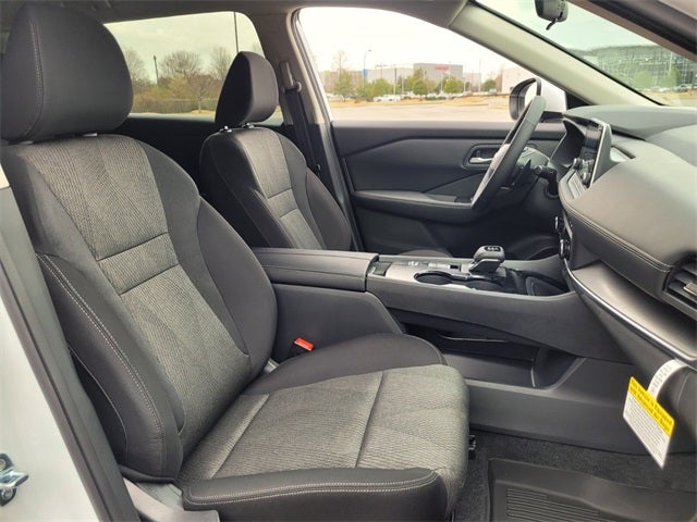 2026 Nissan Rogue SV COLD WEATHER PACK