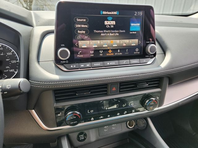 2026 Nissan Rogue SV COLD WEATHER PACKAGE