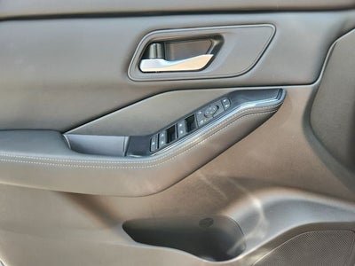 2026 Nissan Rogue SV COLD WEATHER PACKAGE