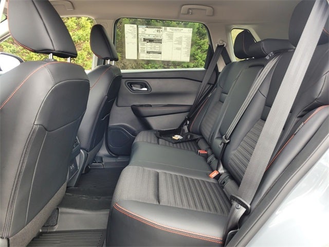 2026 Nissan Rogue Rock Creek PREMIUM PACKAGE