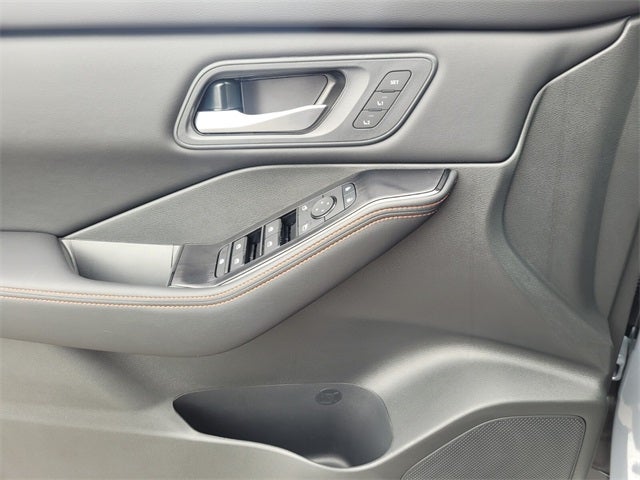 2026 Nissan Rogue Rock Creek PREMIUM PACKAGE