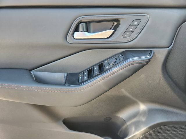 2026 Nissan Rogue Rock Creek PREMIUM PACKAGE