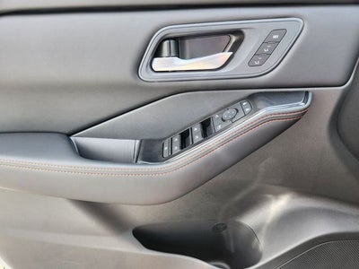 2026 Nissan Rogue Rock Creek PREMIUM PACKAGE